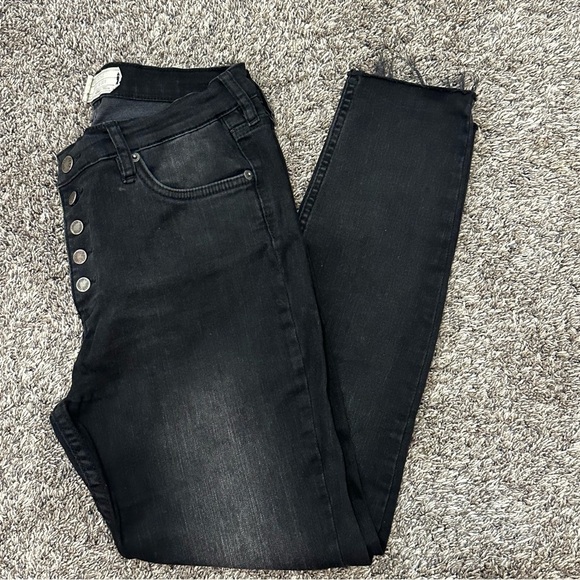 Free People Denim - Free Poeple skinny/jegging black size 30 regular